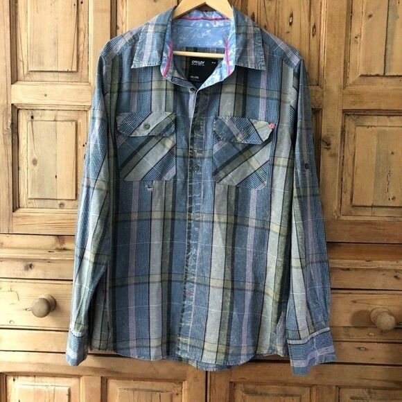 Oakley Men's Size Medium Plaid Button Front Shirt Collared Blue Green Dye Casual - Picture 1 of 10